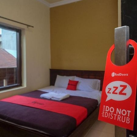 Reddoorz At Hotel Rich Parepare Near Pantai Mattirotasi Zewnętrze zdjęcie