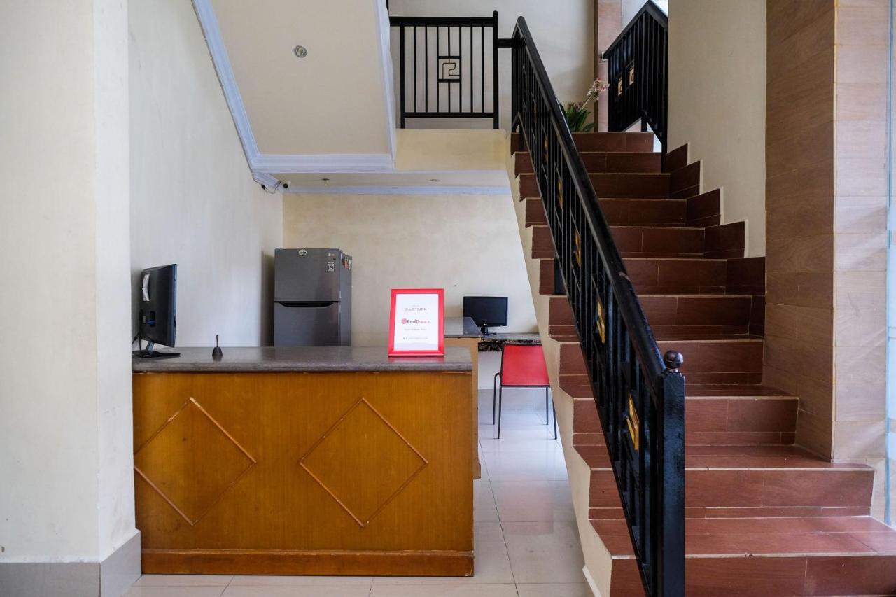 Reddoorz At Hotel Rich Parepare Near Pantai Mattirotasi Zewnętrze zdjęcie