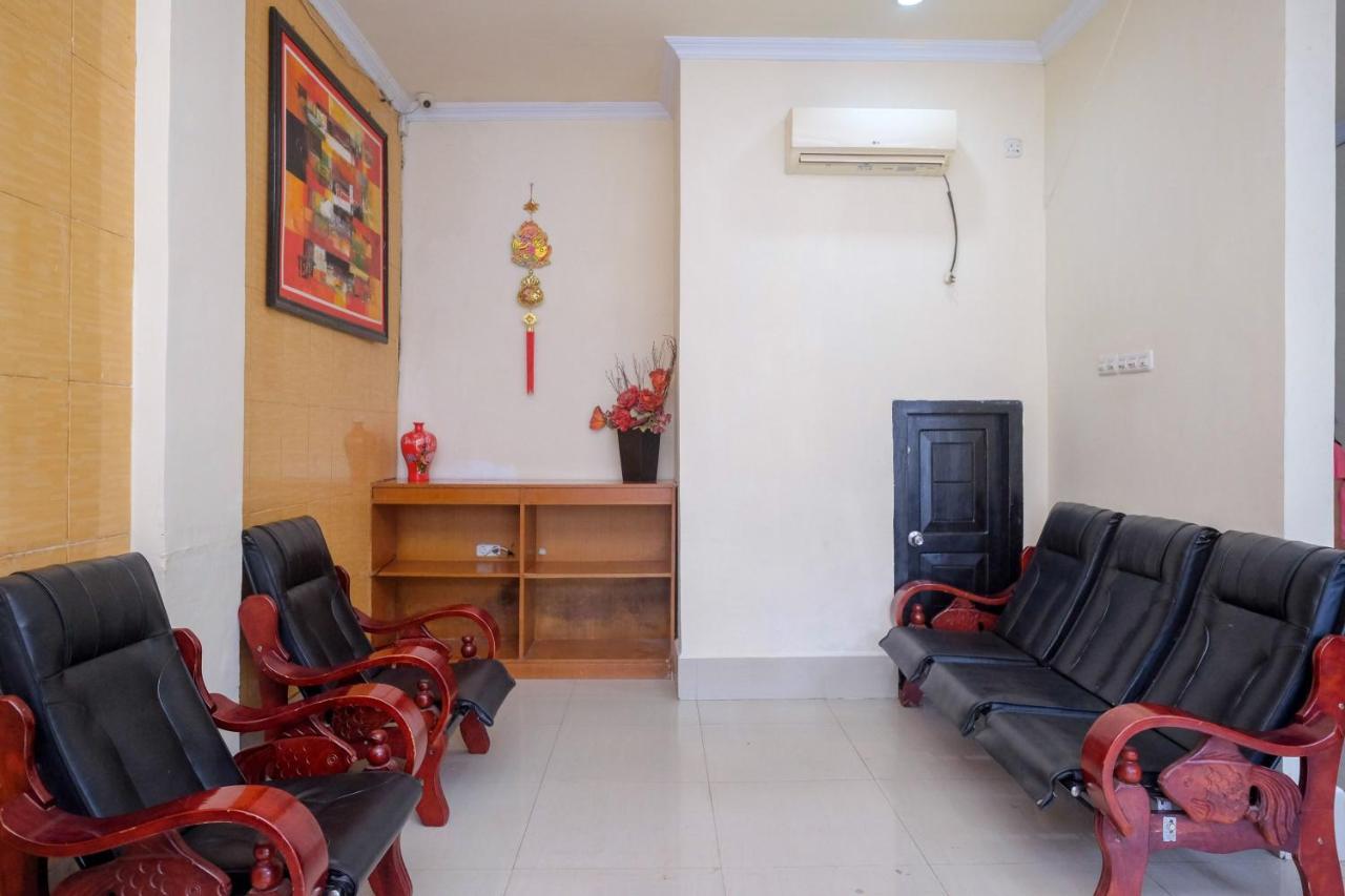 Reddoorz At Hotel Rich Parepare Near Pantai Mattirotasi Zewnętrze zdjęcie